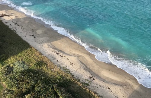 Hutchinson Island South Condo | Beach Front Condo - Jensen Beach on Hutchinson Island