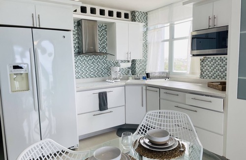 La Pared Condo | Beach front condo with amazing ocean view & beach access. Walk to plaza