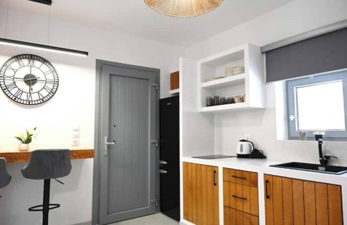 Kanala House | Beach-front cycladic suitenn