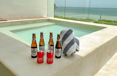 Telchac Puerto Apartment | Beach Front Family Condo