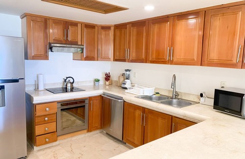 Puerto Aventuras Condo | Beach Front Luxury condo