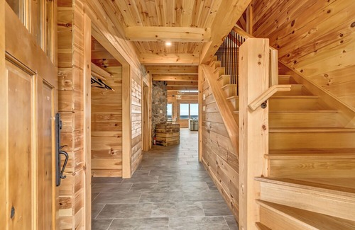Black Point House | Beach Front Oasis - Custom-built Timber Frame Home on Cleveland Beach 12 guests