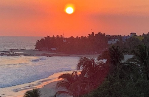 Houston Heights House | Beach front on Agua Blanca beach.