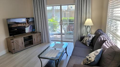 Longboat Key Apartment | Beach Front One Bedroom Condo Paradise. Ground Floor.