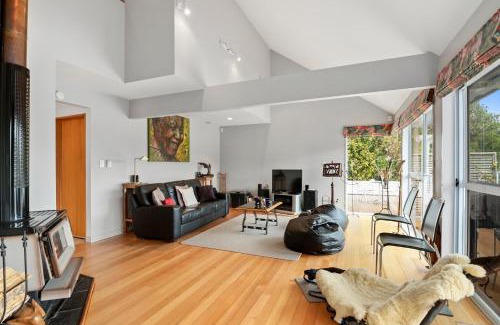 Kaiteriteri House | Beach Front, Palms Beach House - Kaiteriteri House