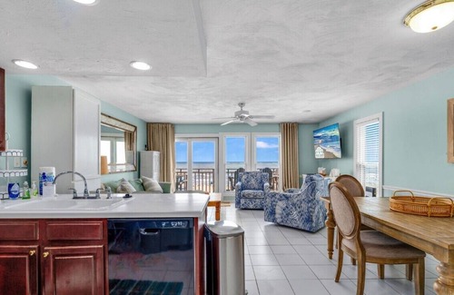 East End Condo | Beach front, pet friendly, community pool!