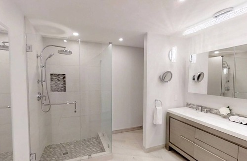Seven Mile Beach Condo | Beach Front Residence 107 Located at The Ritz-carlton by Redawning