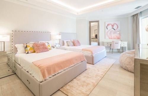 Seven Mile Beach Condo | Beach Front Residence 107 Located at The Ritz-carlton by Redawning