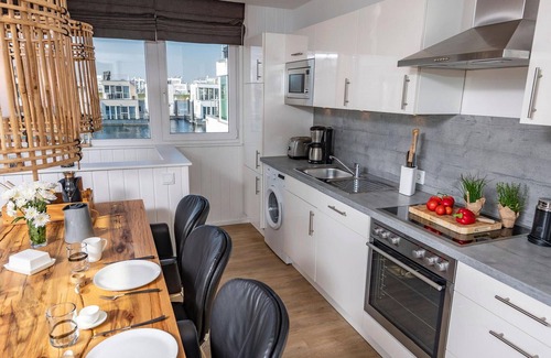 Olpenitz Boat Rental | Beach front ship in Olpenitz with sauna