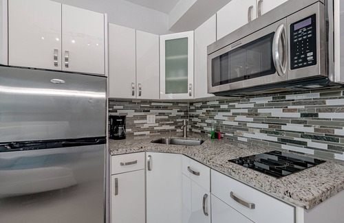 Mid Beach Apartment | Beach Front Studio