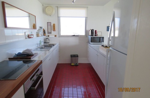 Halls Head Apartment | Beach Front The Wedge - Adults Only