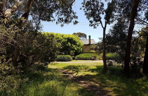Inverloch House | Beach Front, Unique, Peaceful