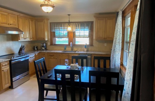 Gloucester House | Beach Gem overlooking Stage Fort Park, Tablet Rock & Cressy's Beach!n