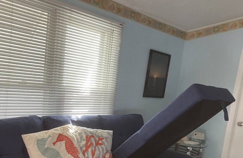 Point Pleasant Beach Cottage | Beach Getaway 😎 Beach Cottage Steps from the Beach Private parking