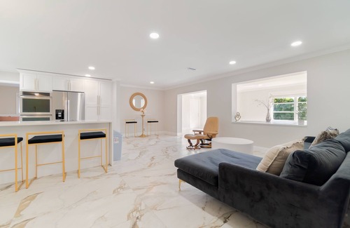 North Palm Beach House | Beach Getaway