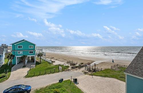 Pirates Beach House | Beach Haus