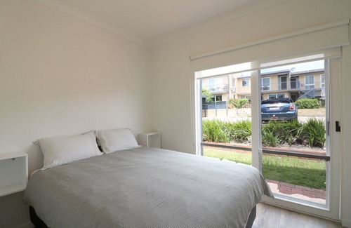 Merimbula Cabin | Beach Haven - 3 bedroom Fishpen