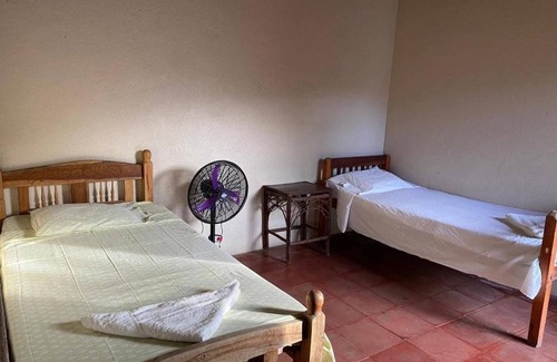 Las Penitas Bed & Breakfast | Beach Hotel Room For 6 P Pool Breakfast and Fan