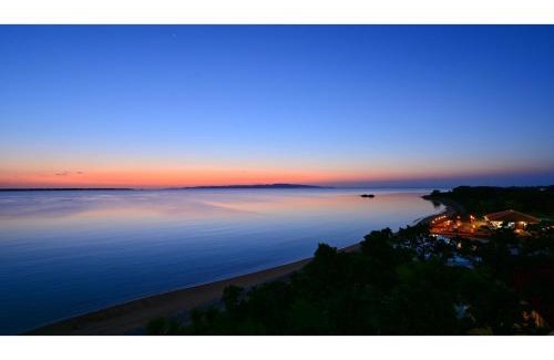Taketomi-jima Taketomi-cho Hotel | Beach Hotel Sunshine Ishigakijima - Vacation STAY 95039v