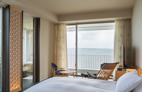 Taketomi-jima Taketomi-cho Hotel | Beach Hotel Sunshine Ishigakijima