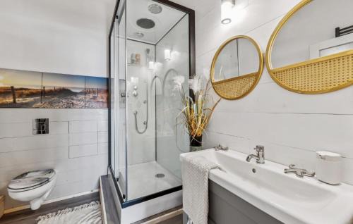 Detern Apartment | Beach House
