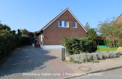 Puttgarden House | Beach house variety Puttgarden - complete (consisting of 3 apartments)