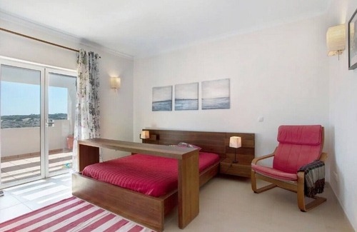 Carrapateira Villa | Beach House in Carrapateira - Ideal for Families with Children, Surf Paradise