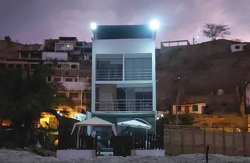 Zorritos House | Beach house in front of the sea in Zorritos, ideal to come with family and friends.