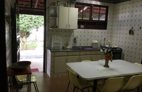 Itacimirim Cottage | Beach house in Itacimirim, close to Guarajuba and Praia do Forte. Cond. Closed.