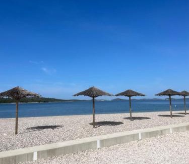 Pirovac House | Beach House Kocer