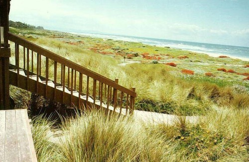 Castroville House | Beach House Located On the Beautiful Monterey Bay