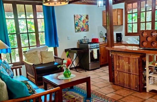 Cahuita Cottage | beach house near Cahuita National Park