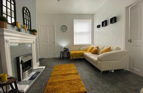 Westoe Apartment | Beach House-New Day Properties