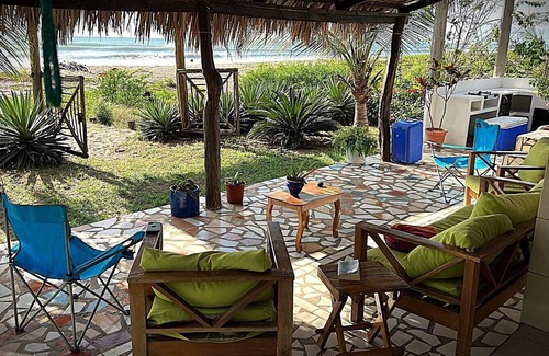 San Rafael del Sur House | Beach House Nicaragua with pool & outdoor kitchen/Maison de plage Nicaragua