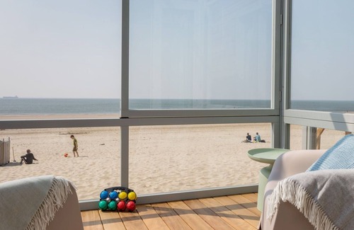 Dishoek House | Beach House in Dishoek with BBQ and Sea Views