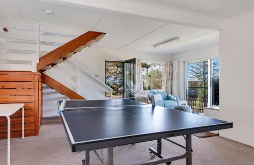 Narrawallee House | Beach House on Booth