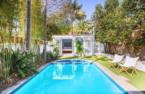 Bellevue Hill House | Beach House on Roscoe