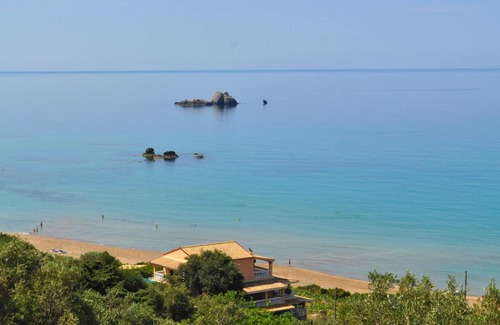 Sinarades Apartment | Beach House Tolis - Pelekas Beach