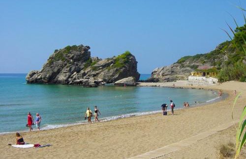 Sinarades Apartment | Beach House Tolis - Pelekas Beach