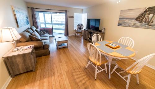 Oceanmarsh Subdivision House | Beach house villa! Screened in porch, with views!