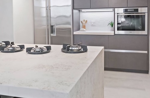 Marina Peninsula House | Beach House w/Home Theater! 2023 Upgrades!
