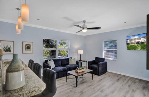 Hendricks and Venice Isles Apartment | Beach Isles Modern 1BR Apartment in Fort Lauderdale