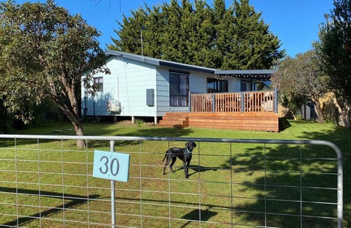 Venus Bay House | Beach Keen Bungalow - cute and bright!