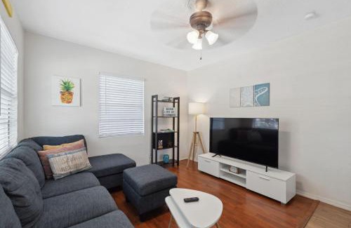 Clearwater House | Beach Life at Clearwater 10 minutes from the beach