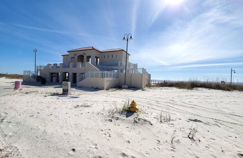 Biloxi Condo | Beach Life Condo 89. Pools! Beach! Casinos! FUN!