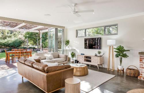 Dunsborough House | Beach Life on Beach
