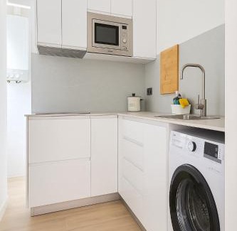 Vilafortuny Apartment | BEACH LIFE, PRIMERA LINEA, 3 HABITACIONES, Reformado 2025