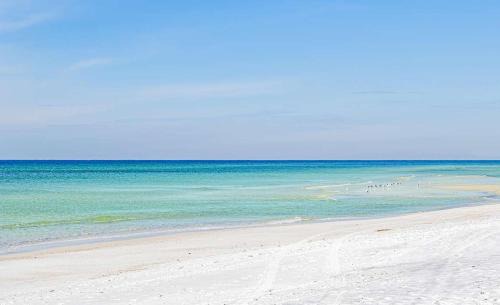 El Centro Beach House | Beach Life