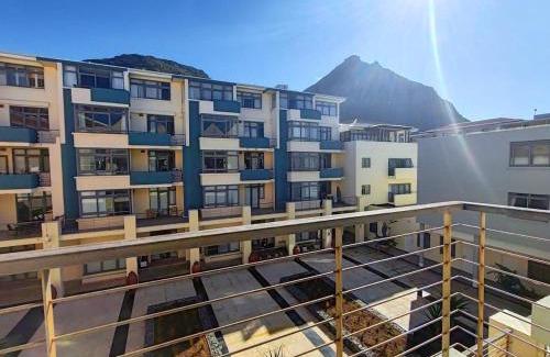Muizenberg House | Beach Loft Empire Apartment
