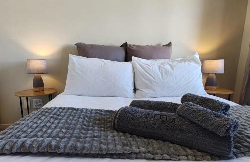 Muizenberg House | Beach Loft Empire Apartment